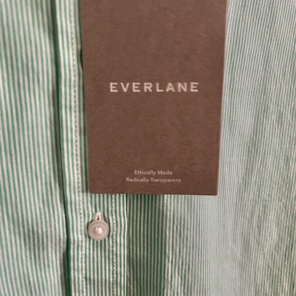 Everlane The Silky Cotton Relaxed Shirt Size 6 NWT - Picture 9 of 9